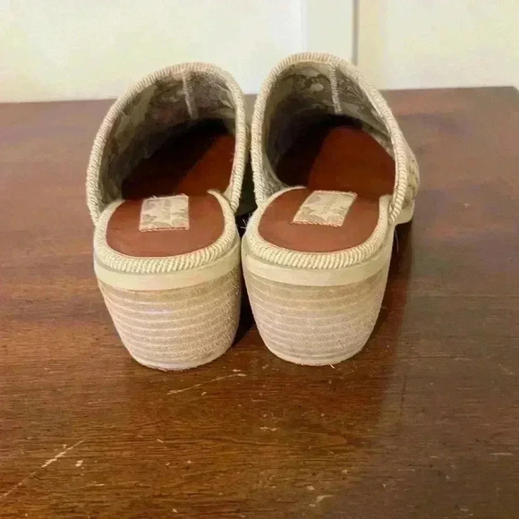 - Band of Gypsies size 7 - Picture 3 of 10